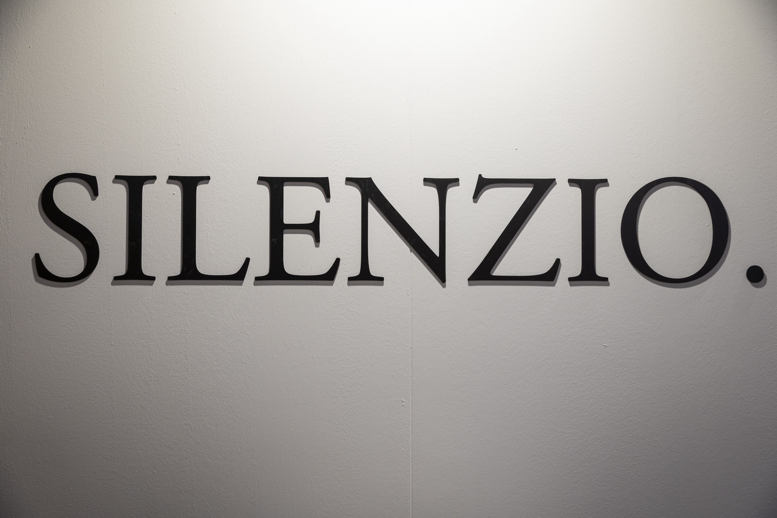 Esxence Silenzio wall